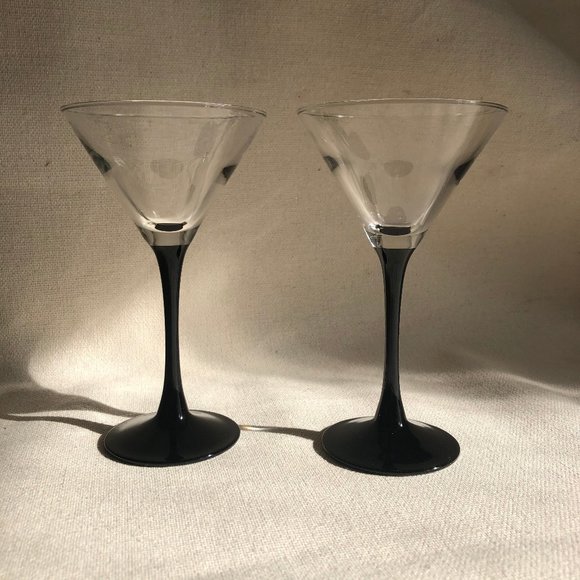 LUMINARC Other - Two LUMINARC Black Stemmed Martini  Glasses
